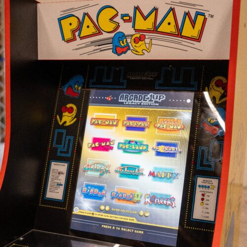 <span class="product-title-prefix">NEU IM VERLEIH</span>Arcade Spielautomat - PAC MAN