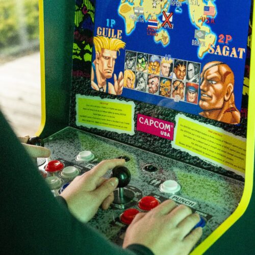 <span class="product-title-prefix">NEU IM VERLEIH</span>Arcade Spielautomat - Street Fighter